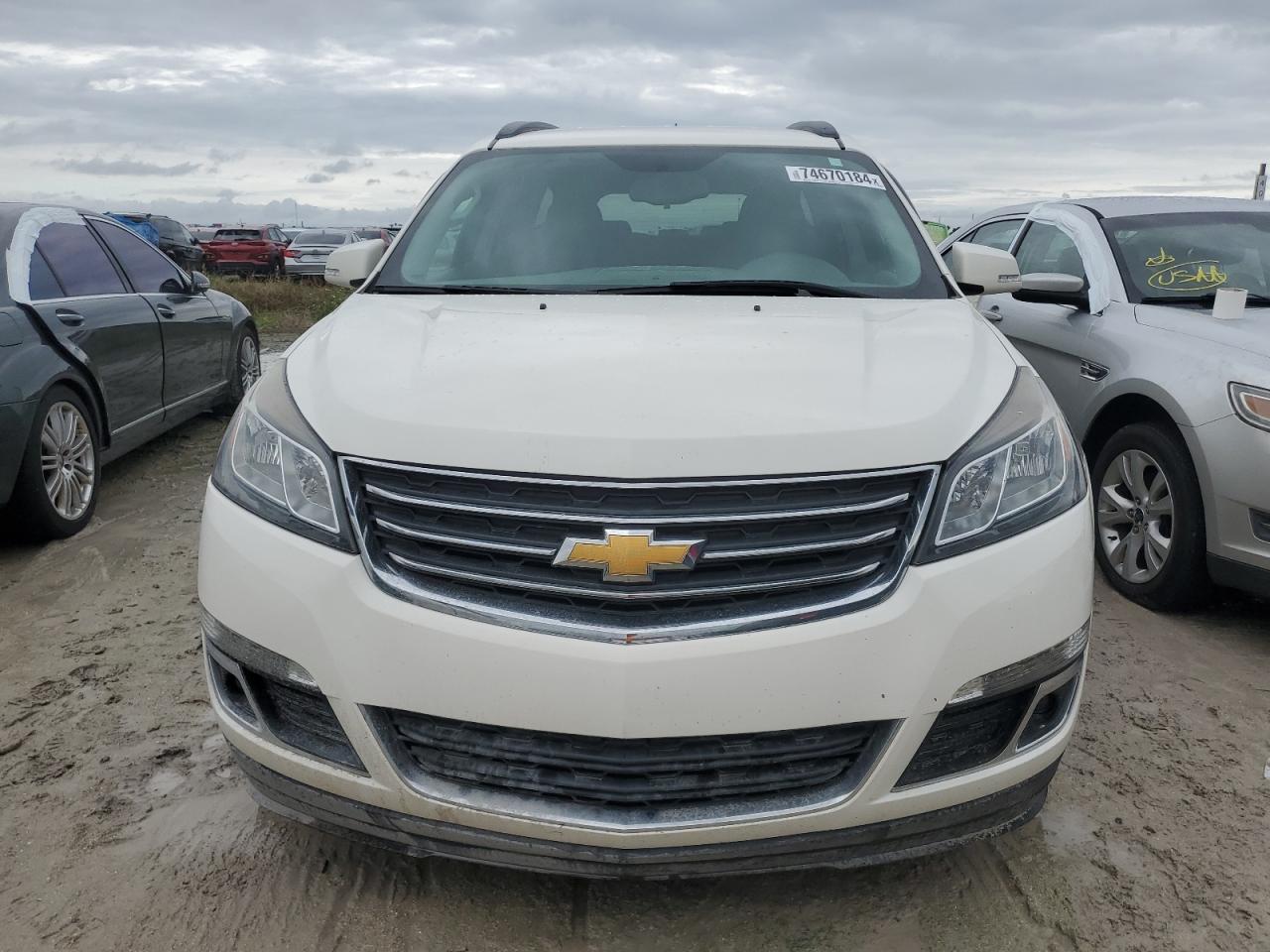 2013 Chevrolet Traverse VIN 1GNKRGKD0DJ261238 Copart auction photo, water/flood damage thumbnail 5