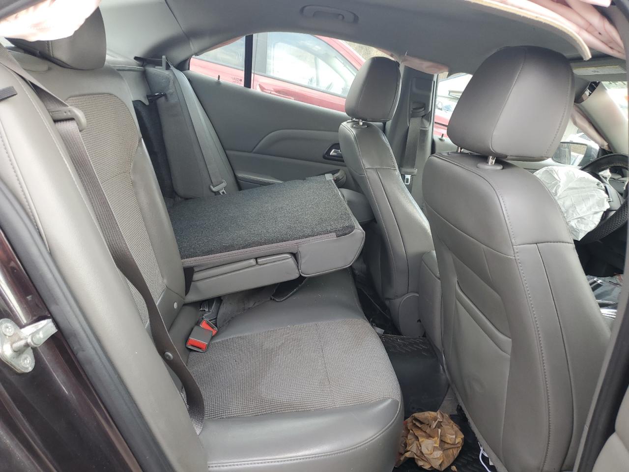 2015 Chevrolet Malibu VIN 1G11C5SL2FF216172 Copart auction photo, front end / side damage thumbnail 10