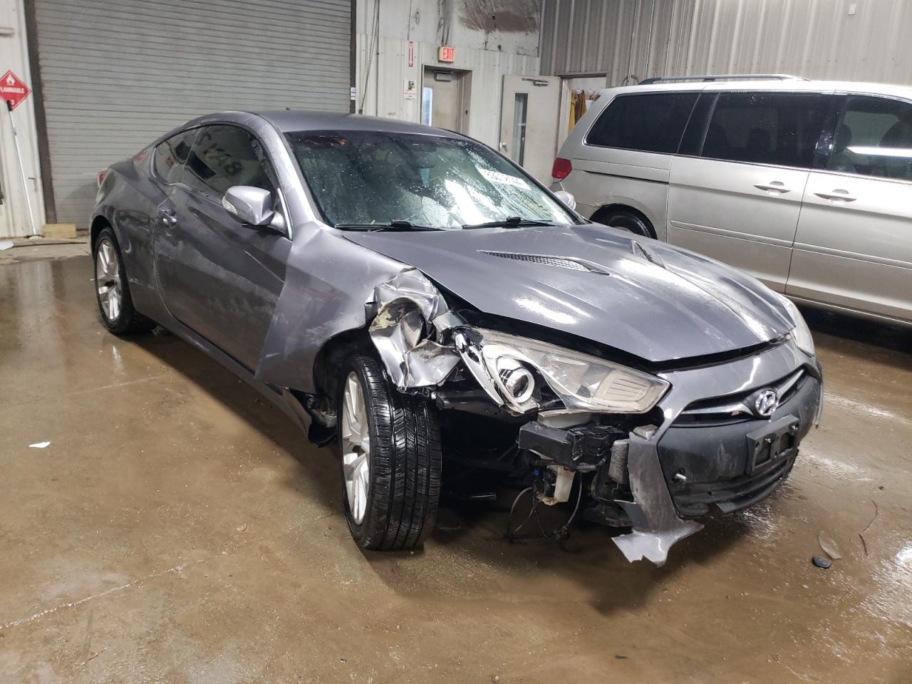 2015 Hyundai Genesis VIN KMHHT6KJ4FU128421 Copart auction photo, front end / rear end damage thumbnail 4