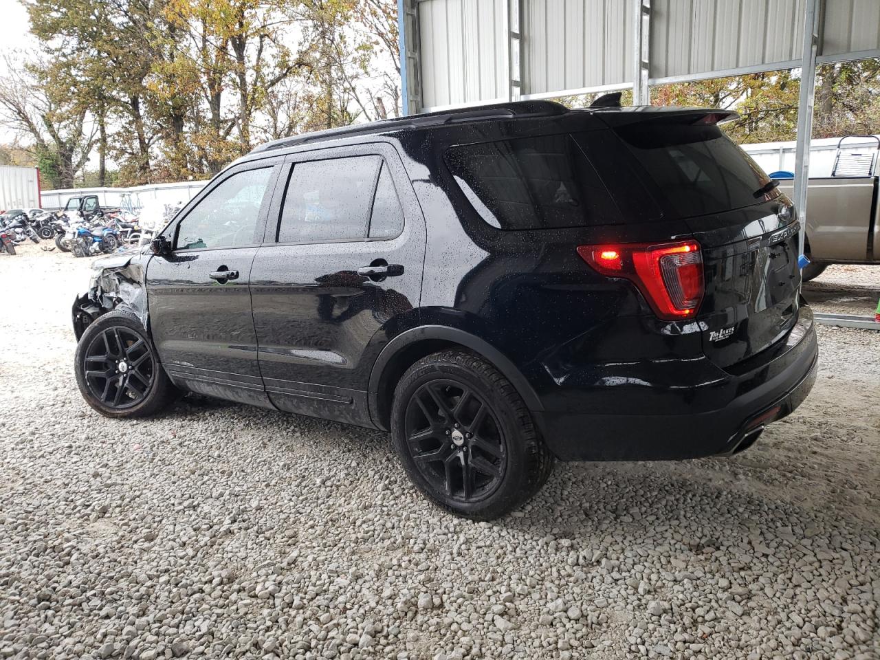 2017 Ford Explorer VIN 1FM5K8GT5HGB78967 Copart auction photo, front end / side damage thumbnail 2