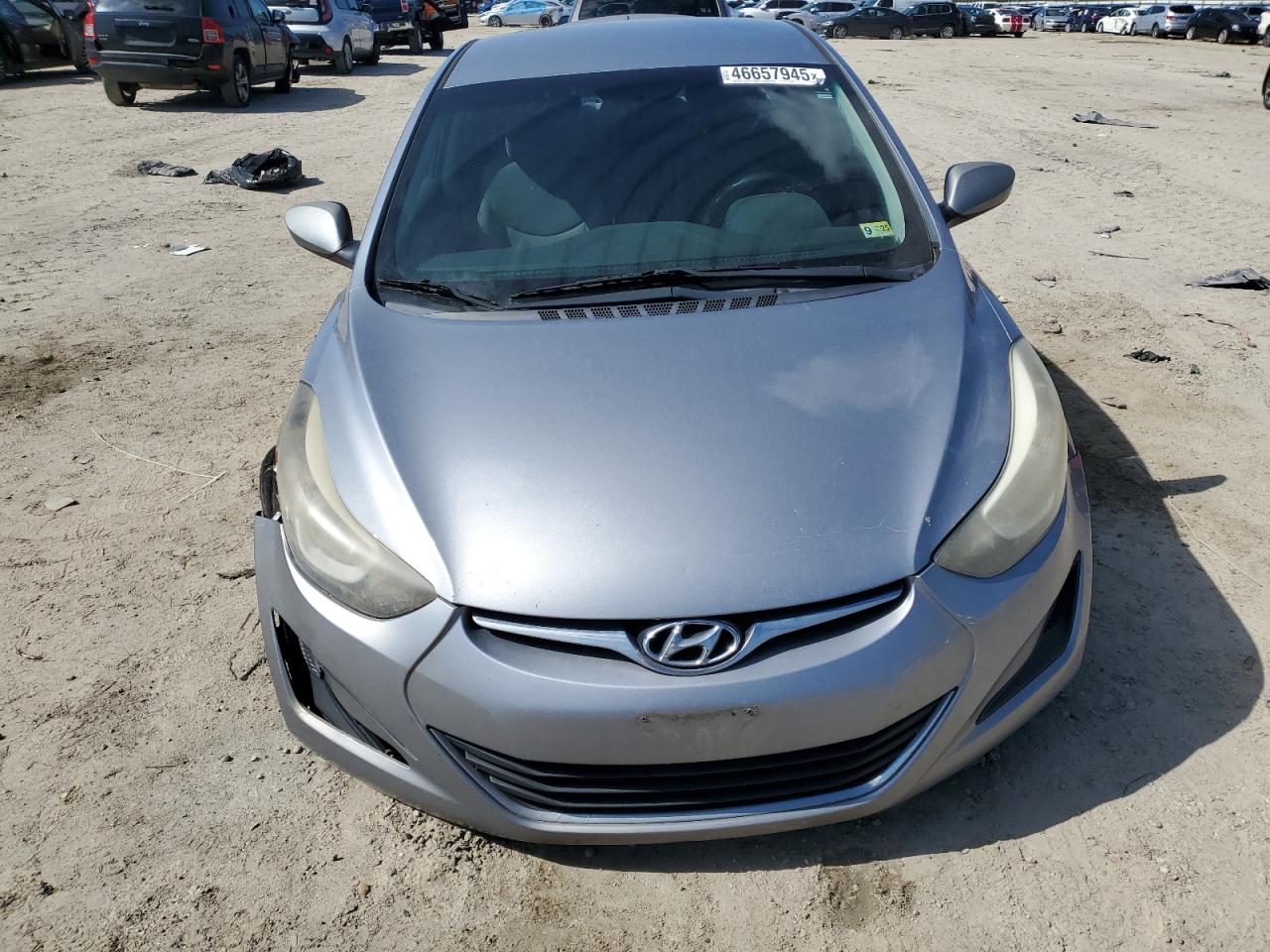 2016 Hyundai Elantra VIN 5NPDH4AE4GH684964 Copart auction photo, front end / rear end damage thumbnail 5