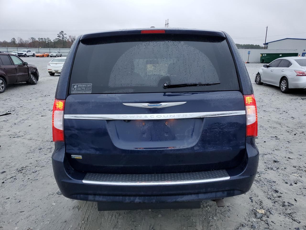 2016 Chrysler Town & Country VIN 2C4RC1BG8GR228987 Copart auction photo, all over damage thumbnail 6