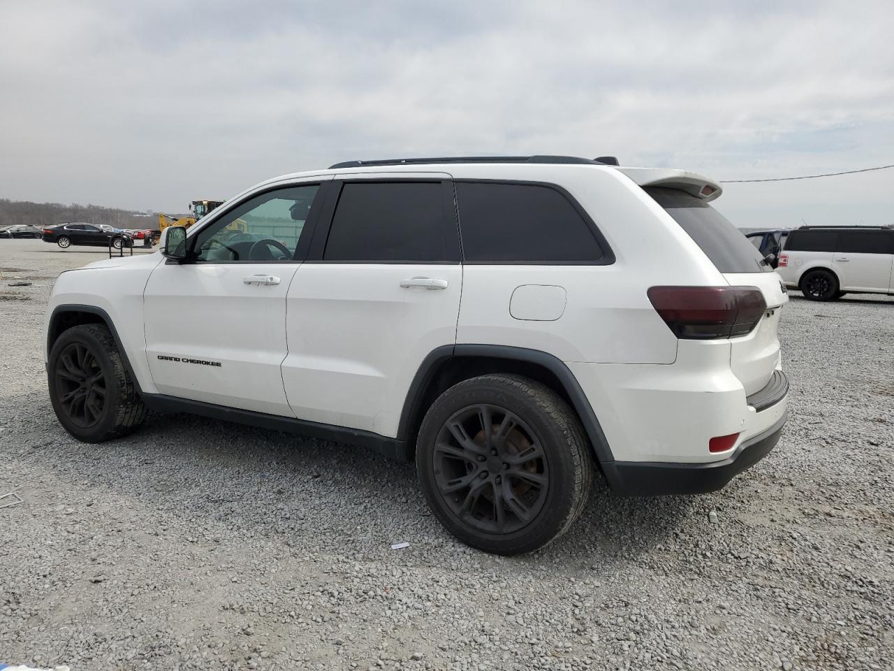 2015 Jeep Grand Cherokee VIN 1C4RJEBG4FC614018 Copart auction photo, side / undercarriage damage thumbnail 2