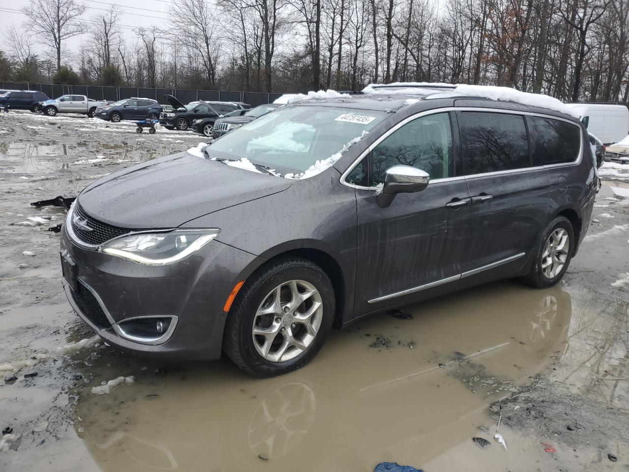 2017 Chrysler Pacifica VIN 2C4RC1GG7HR648816