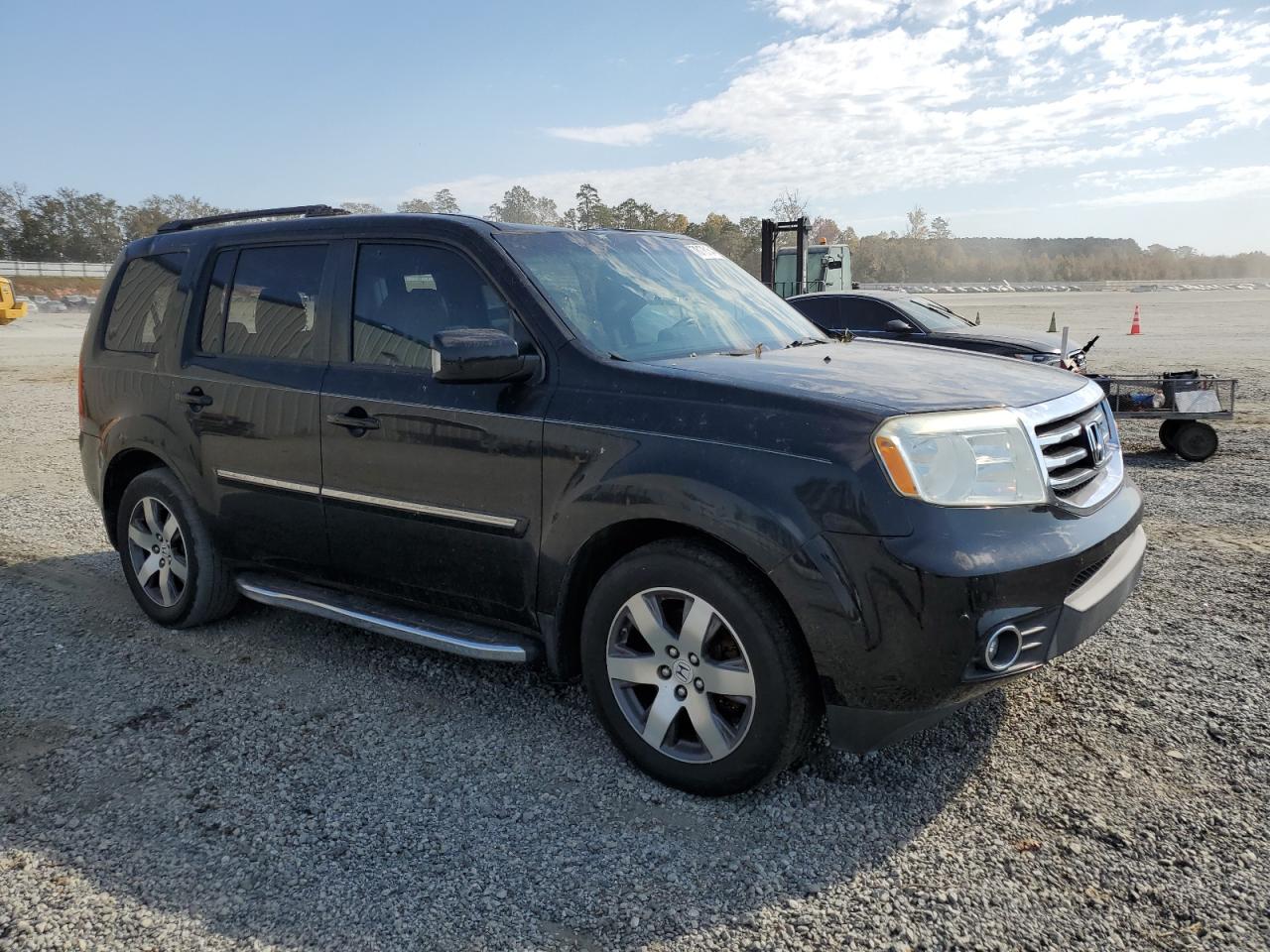 2013 Honda Pilot VIN 5FNYF4H92DB071512 Copart auction photo, top/roof damage thumbnail 4