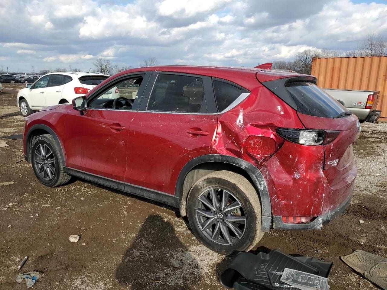 2018 Mazda CX-5 VIN JM3KFBCM2J0400944 Copart auction photo, side / rear end damage thumbnail 2