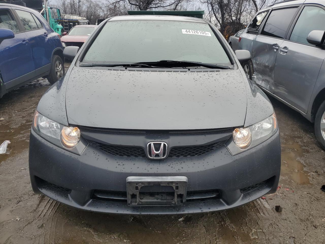 2011 Honda Civic VIN 19XFA1F61BE042261 Copart auction photo, front end / minor dent/scratches damage thumbnail 5
