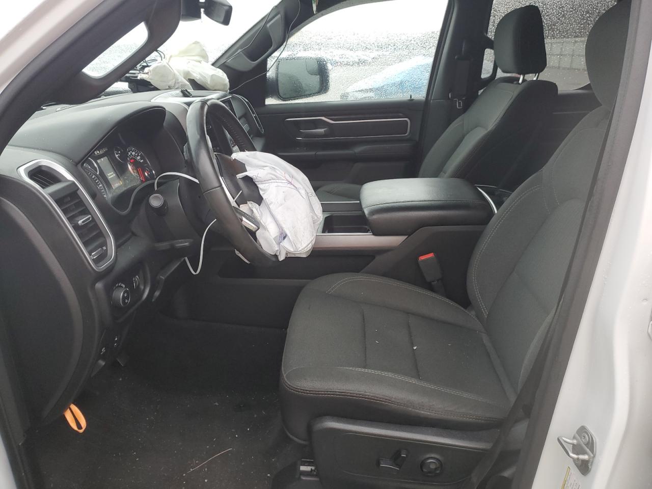 2020 RAM 1500 VIN 1C6RRFBG3LN394618 Copart auction photo, front end / minor dent/scratches damage thumbnail 7