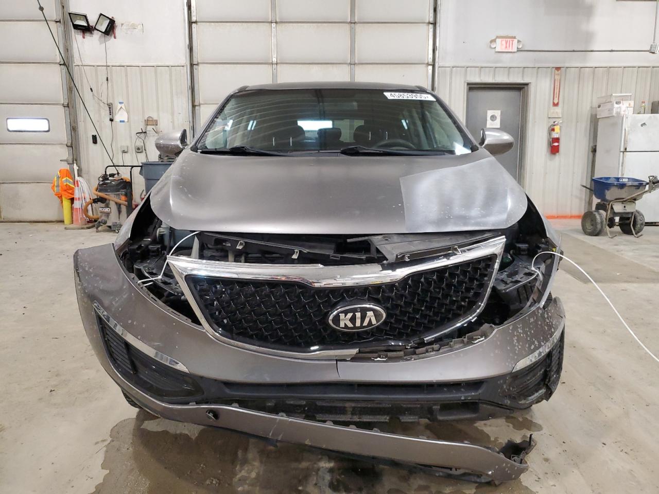 2015 KIA Sportage VIN KNDPB3AC1F7737954 Copart auction photo, front end / minor dent/scratches damage thumbnail 5