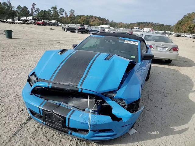 2013 Ford Mustang VIN 1ZVBP8FF2D5201242 Copart auction photo, front end / minor dent/scratches damage thumbnail 11