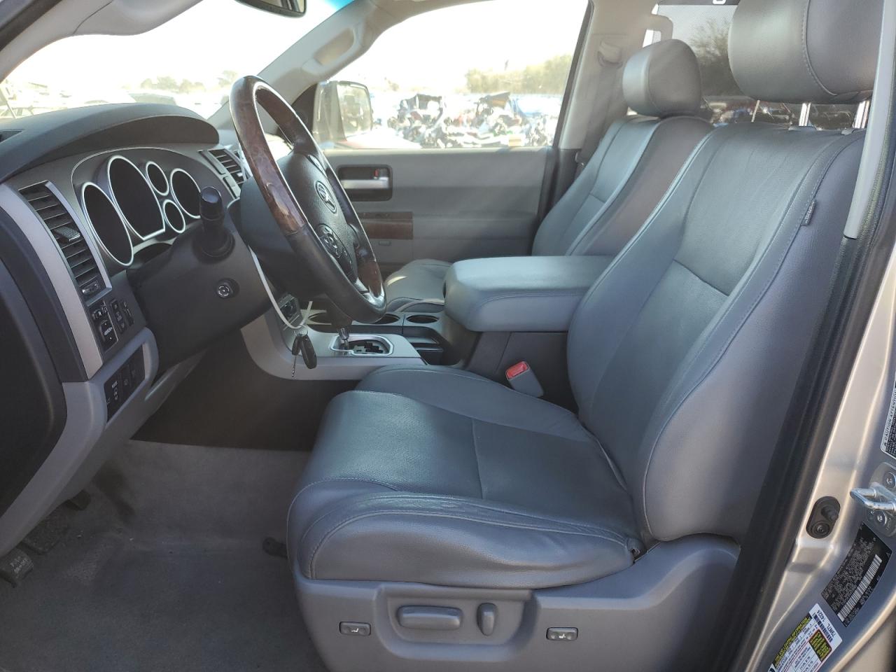 2010 Toyota Sequoia VIN 5TDDY5G15AS038960 Copart auction photo, front end damage thumbnail 7