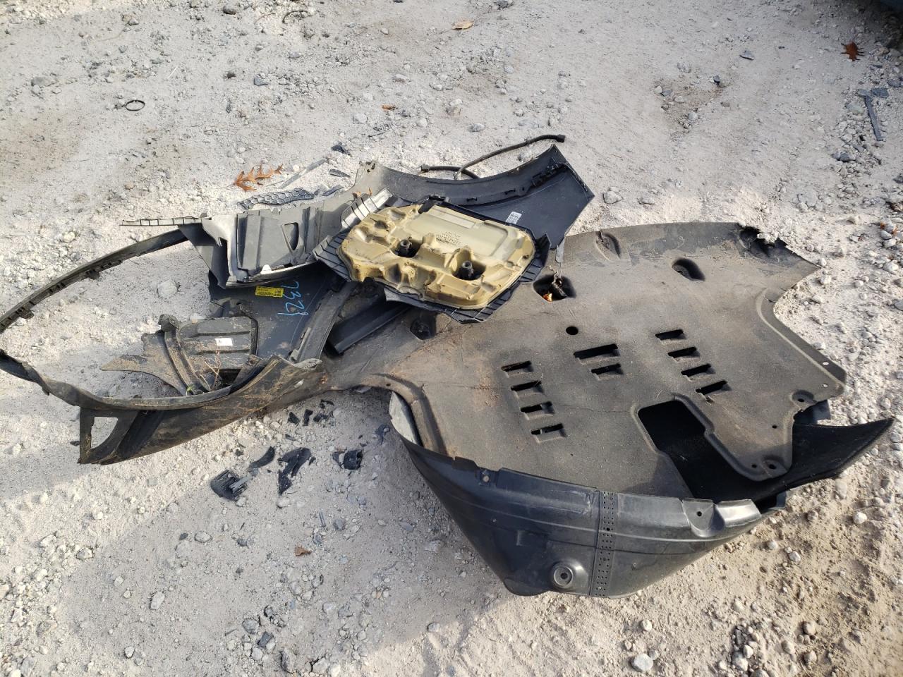 2019 KIA Sorento VIN 5XYPGDA54KG475742 Copart auction photo, front end / undercarriage damage thumbnail 15