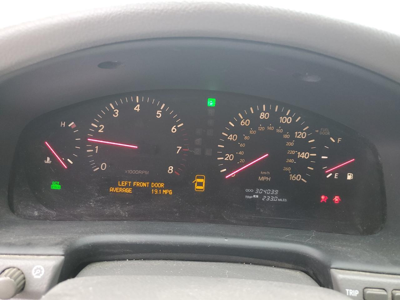 2001 Lexus LS VIN JTHBN30F210029032 Copart auction photo, front end / rear end damage thumbnail 9