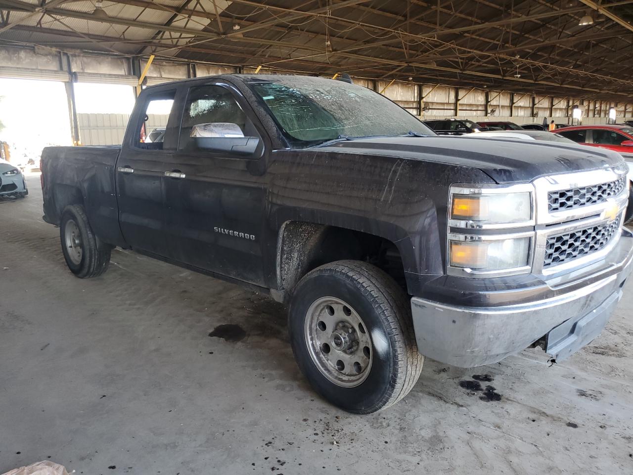 2015 Chevrolet Silverado VIN 1GCRCPEH6FZ313094 Copart auction photo, burn damage thumbnail 4
