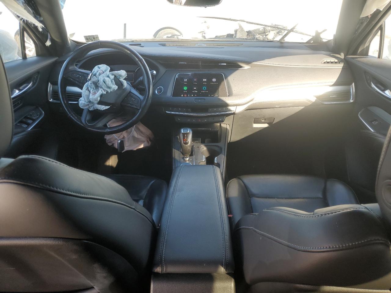 2019 Cadillac XT4 VIN 1GYFZDR4XKF118483 Copart auction photo, front end damage thumbnail 8