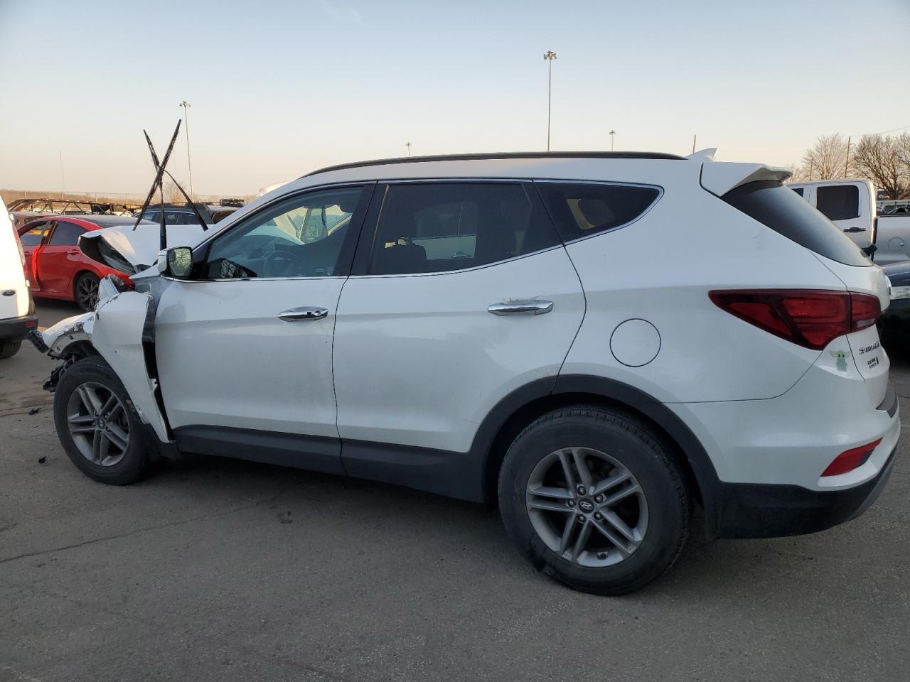 2018 Hyundai Santa Fe VIN 5NMZUDLB3JH102541 Copart auction photo, front end / side damage thumbnail 2