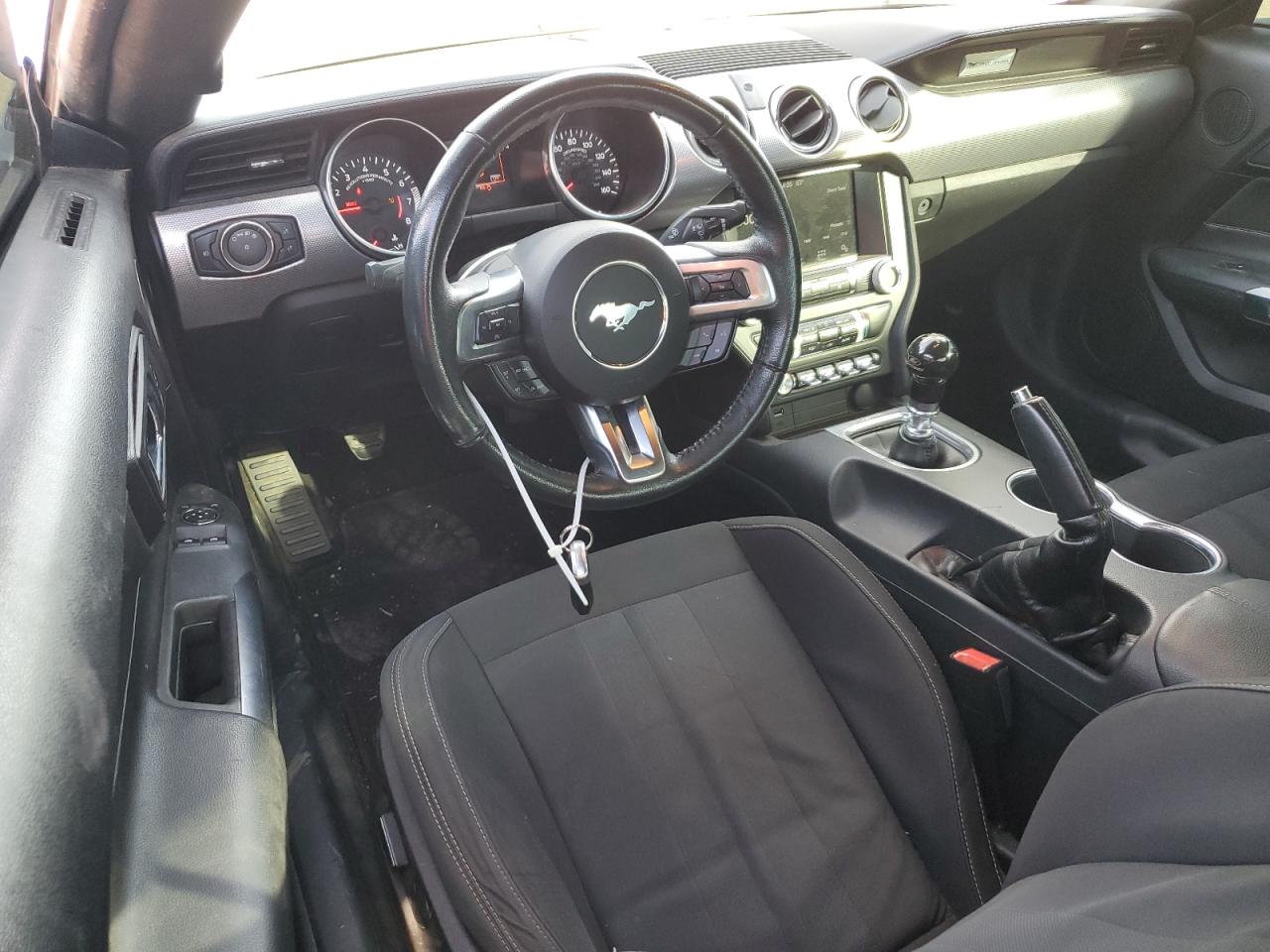 2019 Ford Mustang VIN 1FA6P8TH6K5101755 Copart auction photo, front end / side damage thumbnail 8