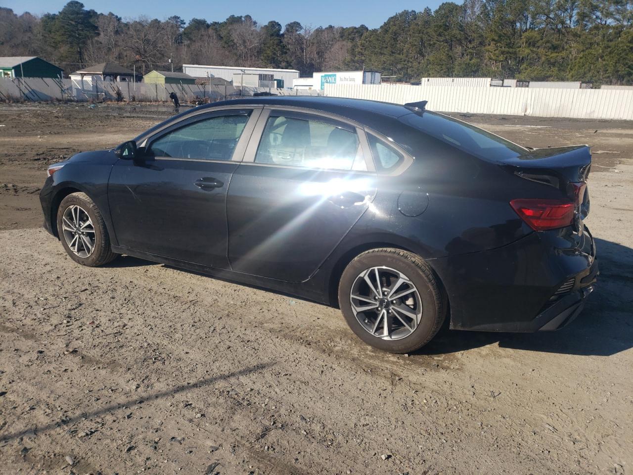 2023 KIA Forte VIN 3KPF24AD1PE572953 Copart auction photo, rear end / side damage thumbnail 2