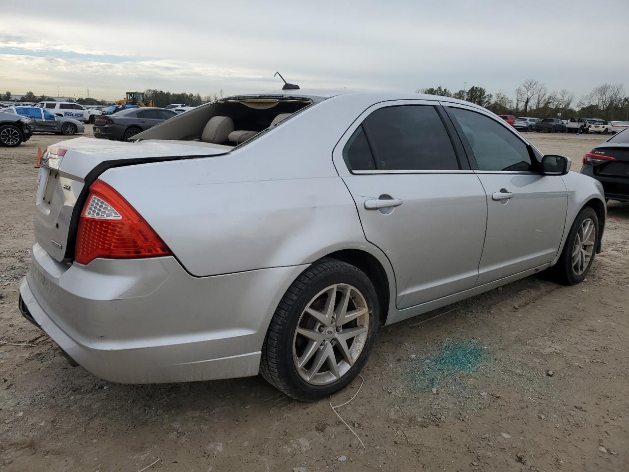2011 Ford Fusion VIN 3FAHP0JG9BR292752 Copart auction photo, rear end / side damage thumbnail 3