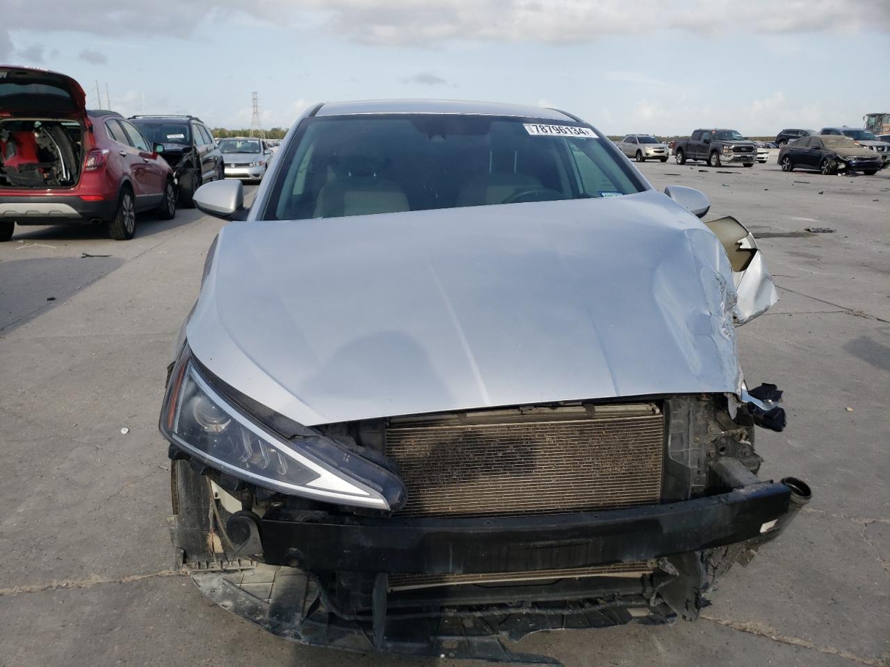 2019 Hyundai Elantra VIN KMHD84LF8KU756023 Copart auction photo, front end damage thumbnail 5