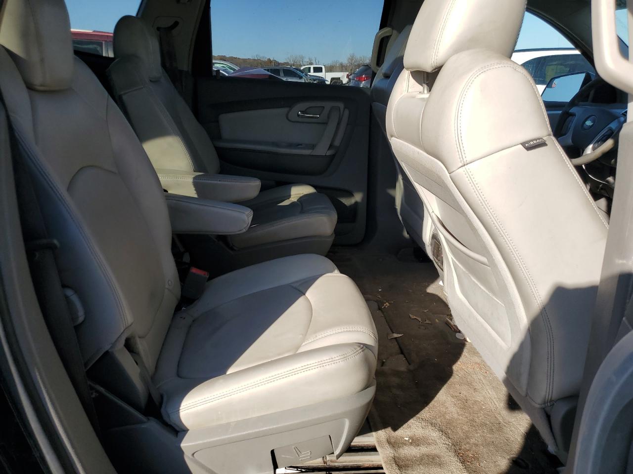 2009 Chevrolet Traverse VIN 1GNEV23D39S122507 Copart auction photo, undercarriage / front end damage thumbnail 11