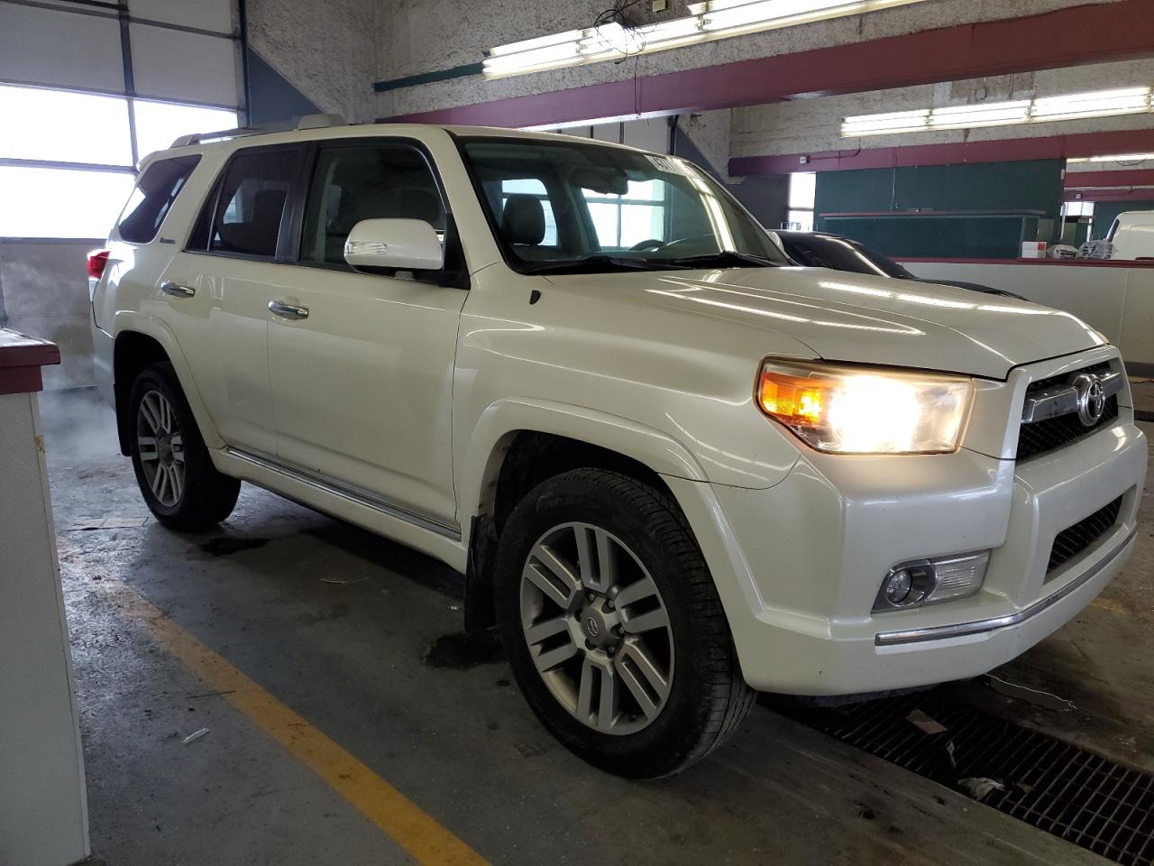 2013 Toyota 4Runner VIN JTEBU5JR2D5128638 Copart auction photo, rear end / side damage thumbnail 4