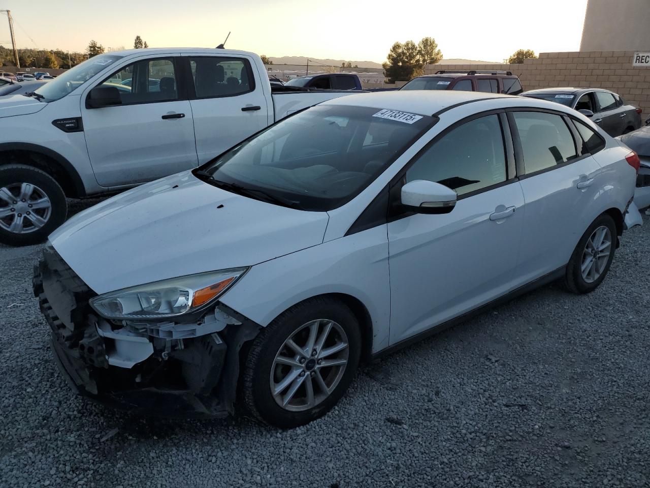 2016 Ford Focus VIN 1FADP3F24GL268622