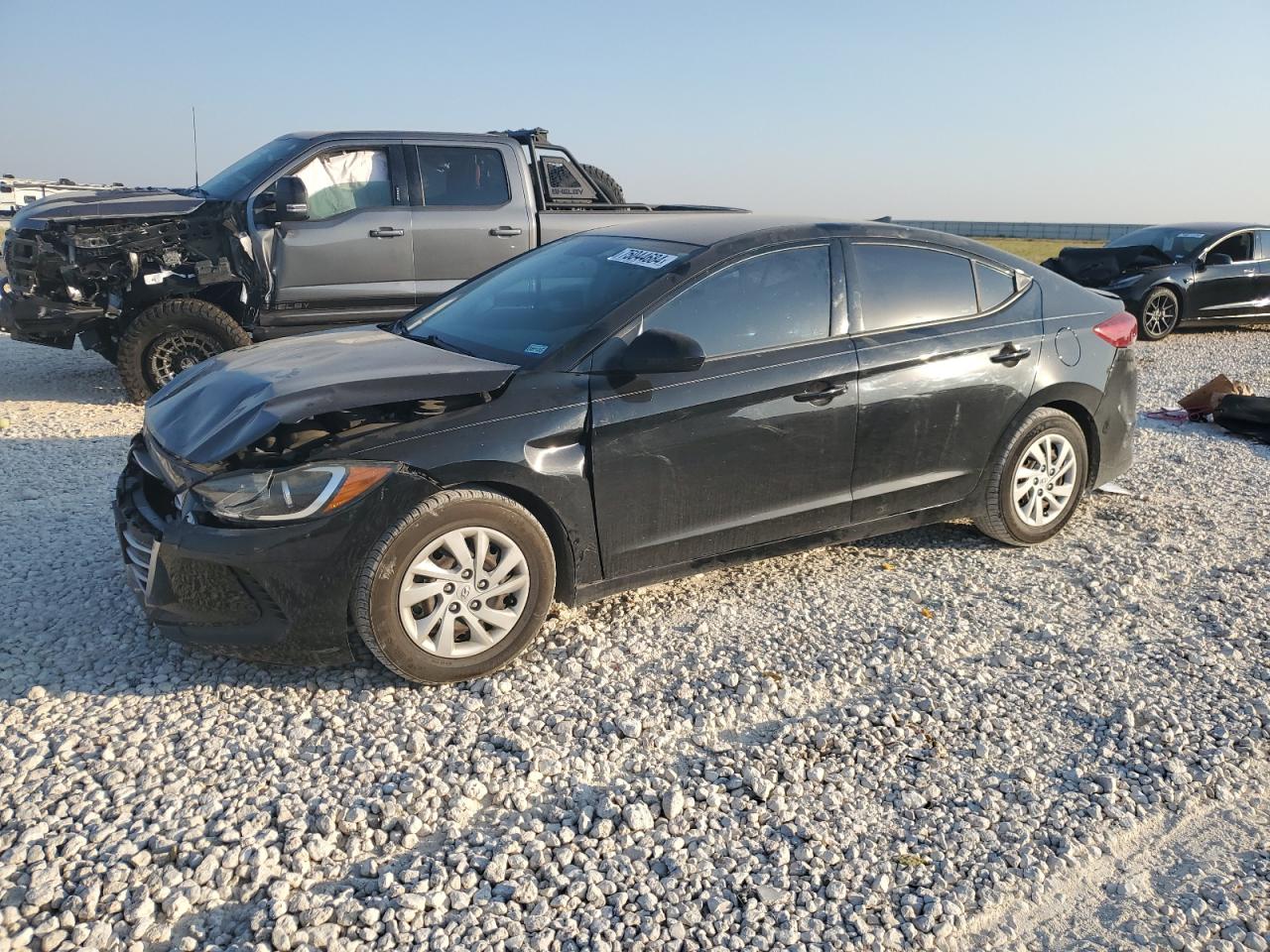 2017 Hyundai Elantra VIN 5NPD74LF8HH136041