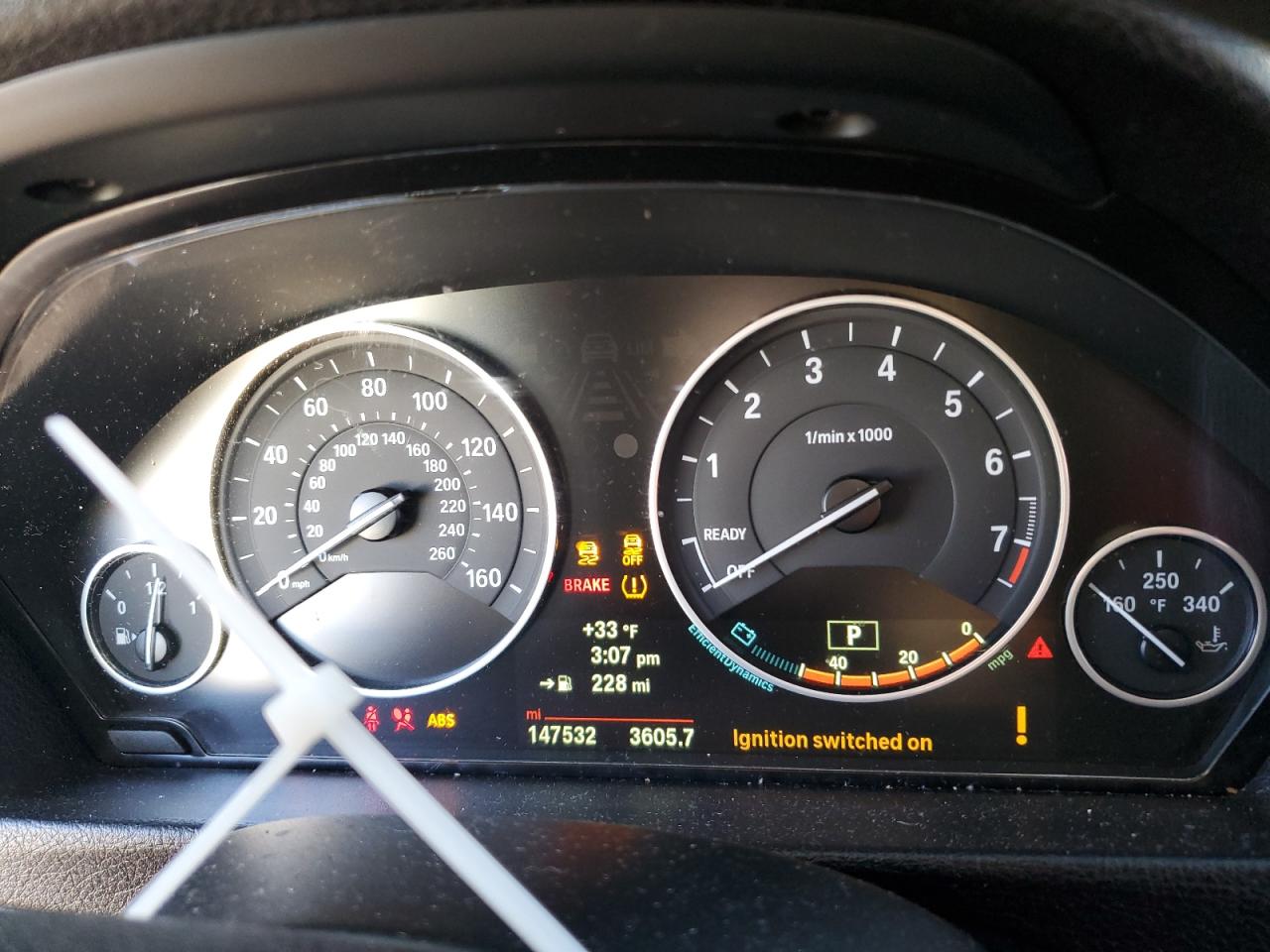 2014 BMW 3er VIN WBA3B5G51ENS07901 Copart auction photo, front end / minor dent/scratches damage thumbnail 9