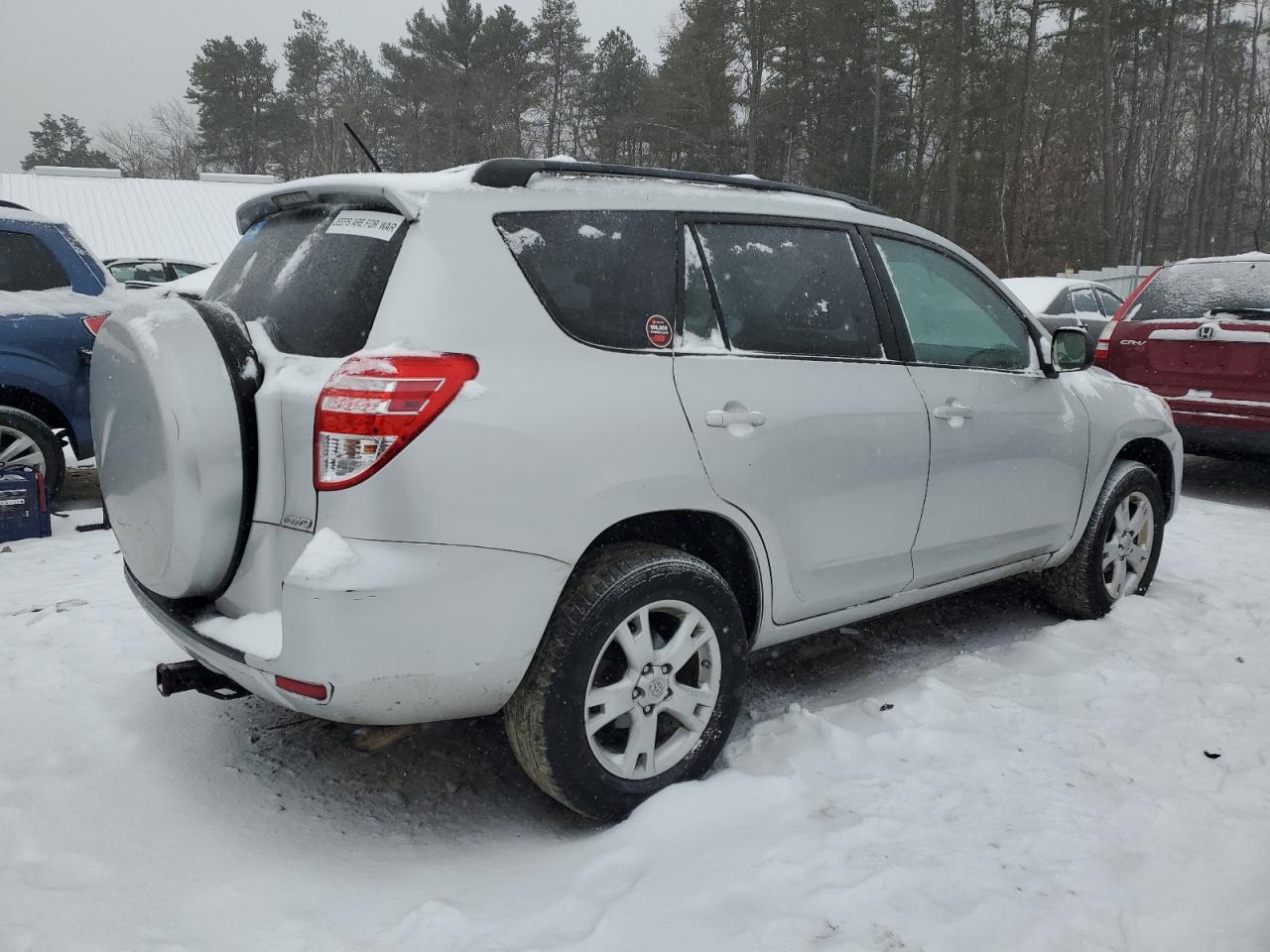 2011 Toyota RAV 4 VIN 2T3BF4DV8BW100432 Copart auction photo, side damage thumbnail 3