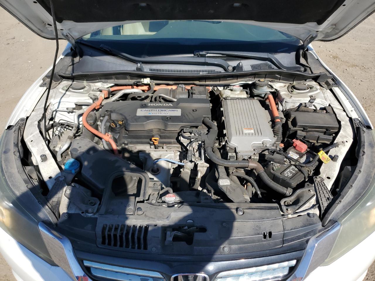 2015 Honda Accord VIN 1HGCR6F55FA002498 Copart auction photo, rear end damage thumbnail 13
