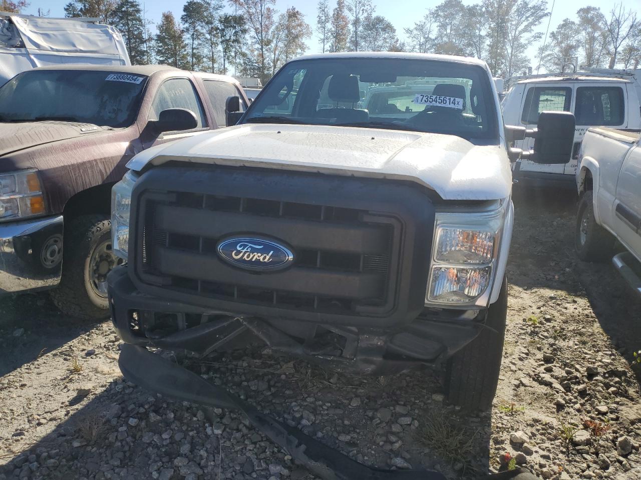 2011 Ford F250 VIN 1FDBF2B64BEC68961 Copart auction photo, front end damage thumbnail 5
