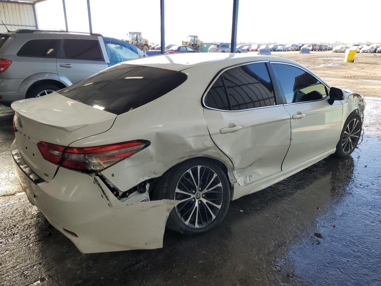 2018 Toyota Camry VIN JTNB11HK6J3033873 Copart auction photo, all over damage thumbnail 3