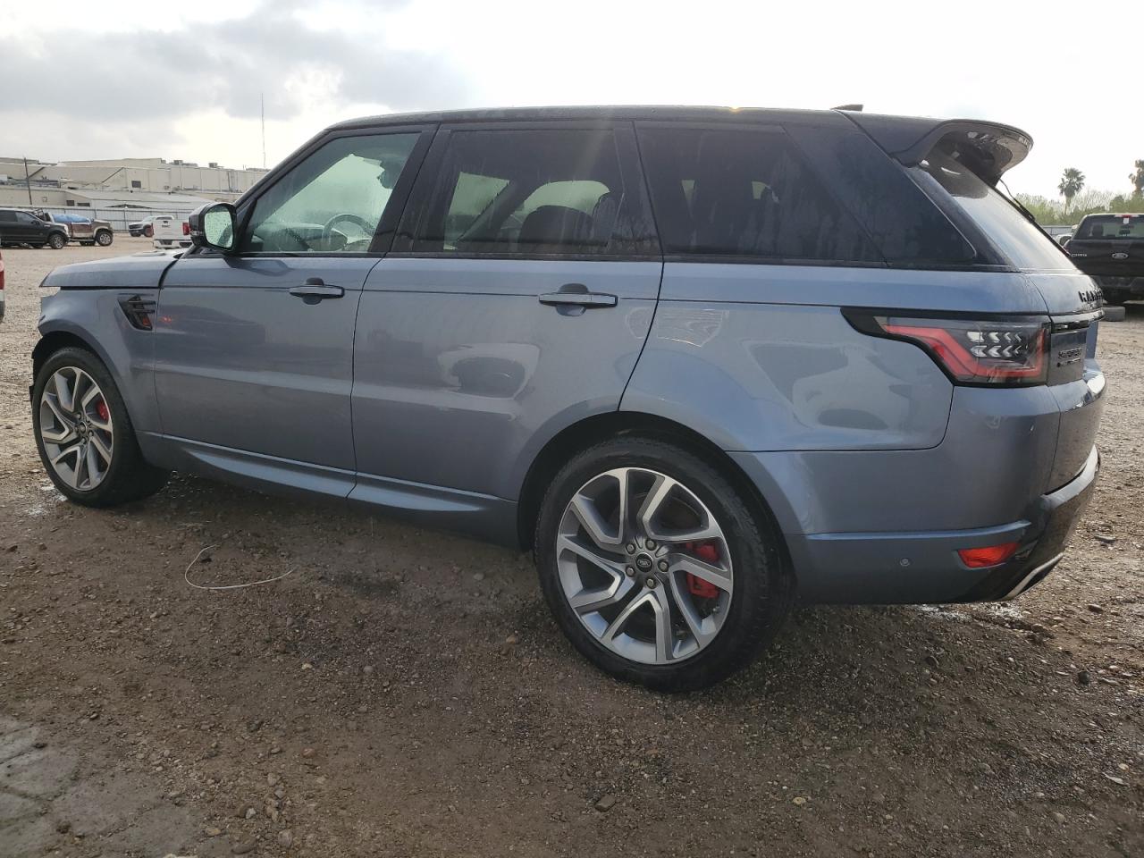 2020 Land Rover Range Rover VIN SALWV2SE1LA899703 Copart auction photo, front end / minor dent/scratches damage thumbnail 2