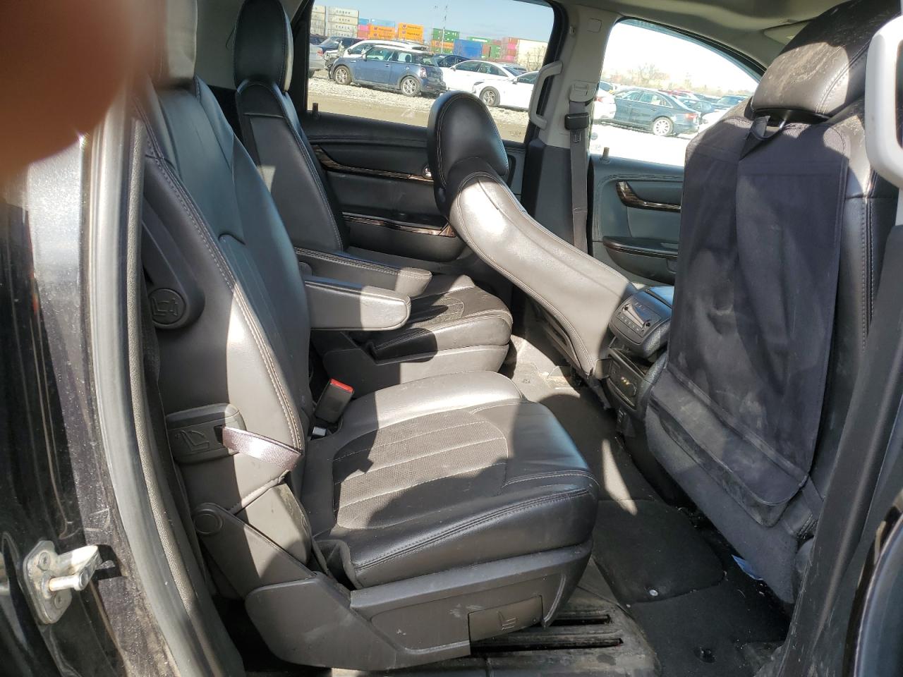 2015 GMC Acadia VIN 1GKKVTKD3FJ245443 Copart auction photo, rear end damage thumbnail 12
