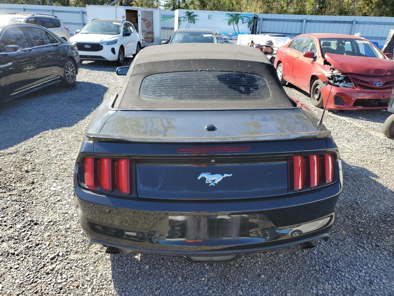 2015 Ford Mustang VIN 1FATP8UH2F5352490 Copart auction photo, side damage thumbnail 6