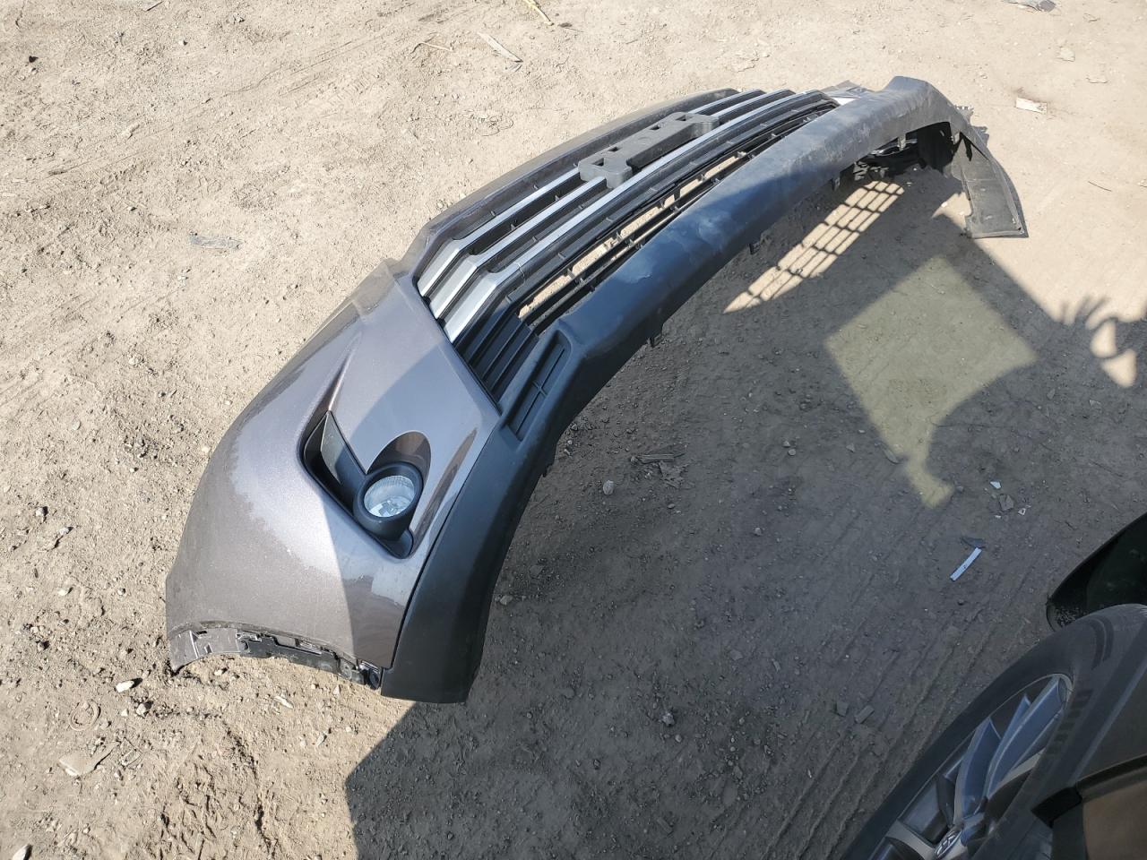2017 Toyota Highlander VIN 5TDJZRFH5HS379534 Copart auction photo, front end damage thumbnail 13