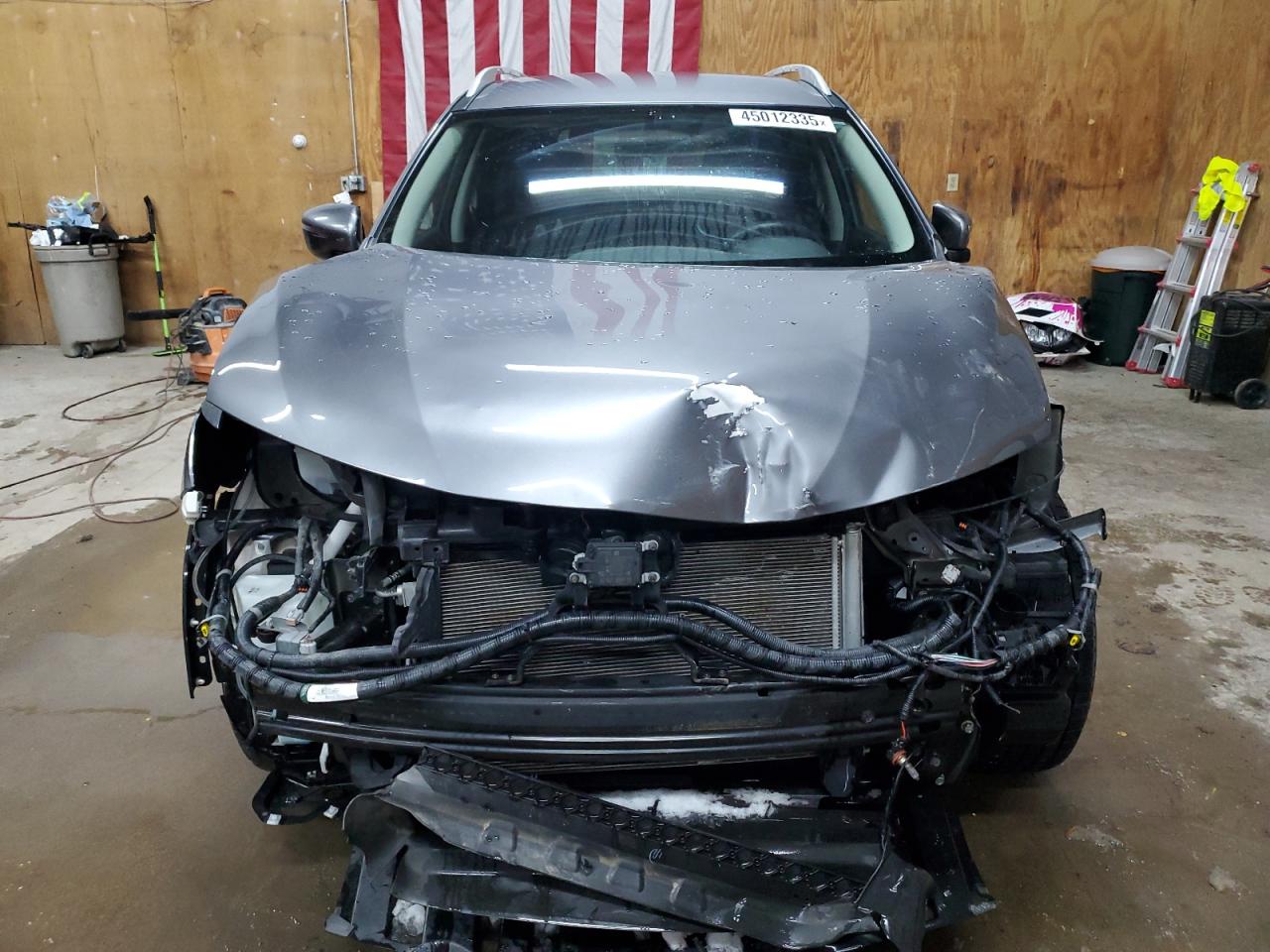 2018 Nissan Rogue VIN 5N1AT2MV8JC814468 Copart auction photo, front end / minor dent/scratches damage thumbnail 5