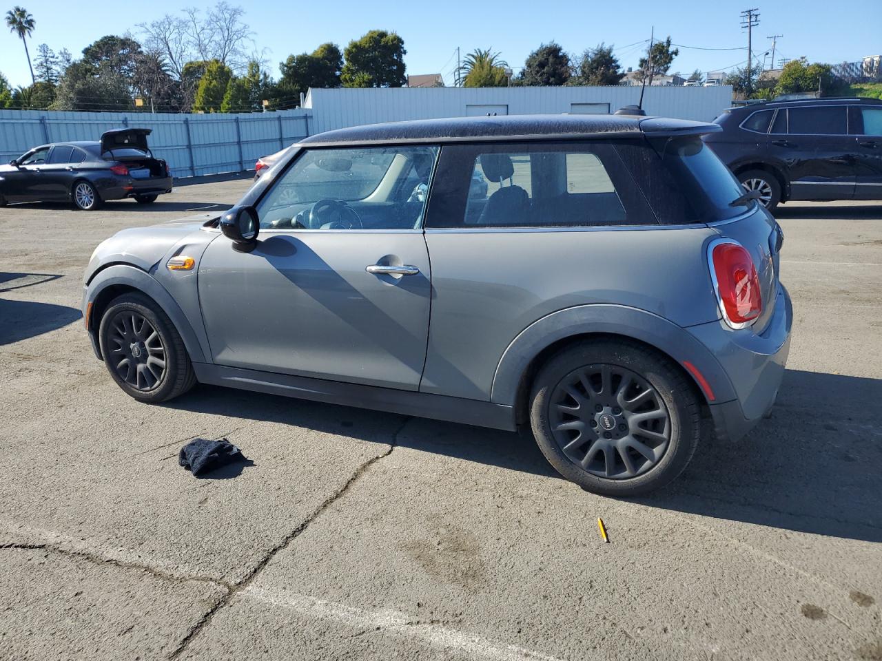 2017 MINI Cooper VIN WMWXP5C32H3C64487 Copart auction photo, front end damage thumbnail 2