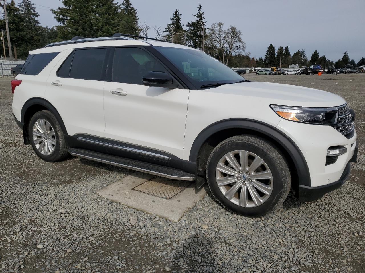 2020 Ford Explorer VIN 1FMSK8FH5LGC31594 Copart auction photo, rear end damage thumbnail 4