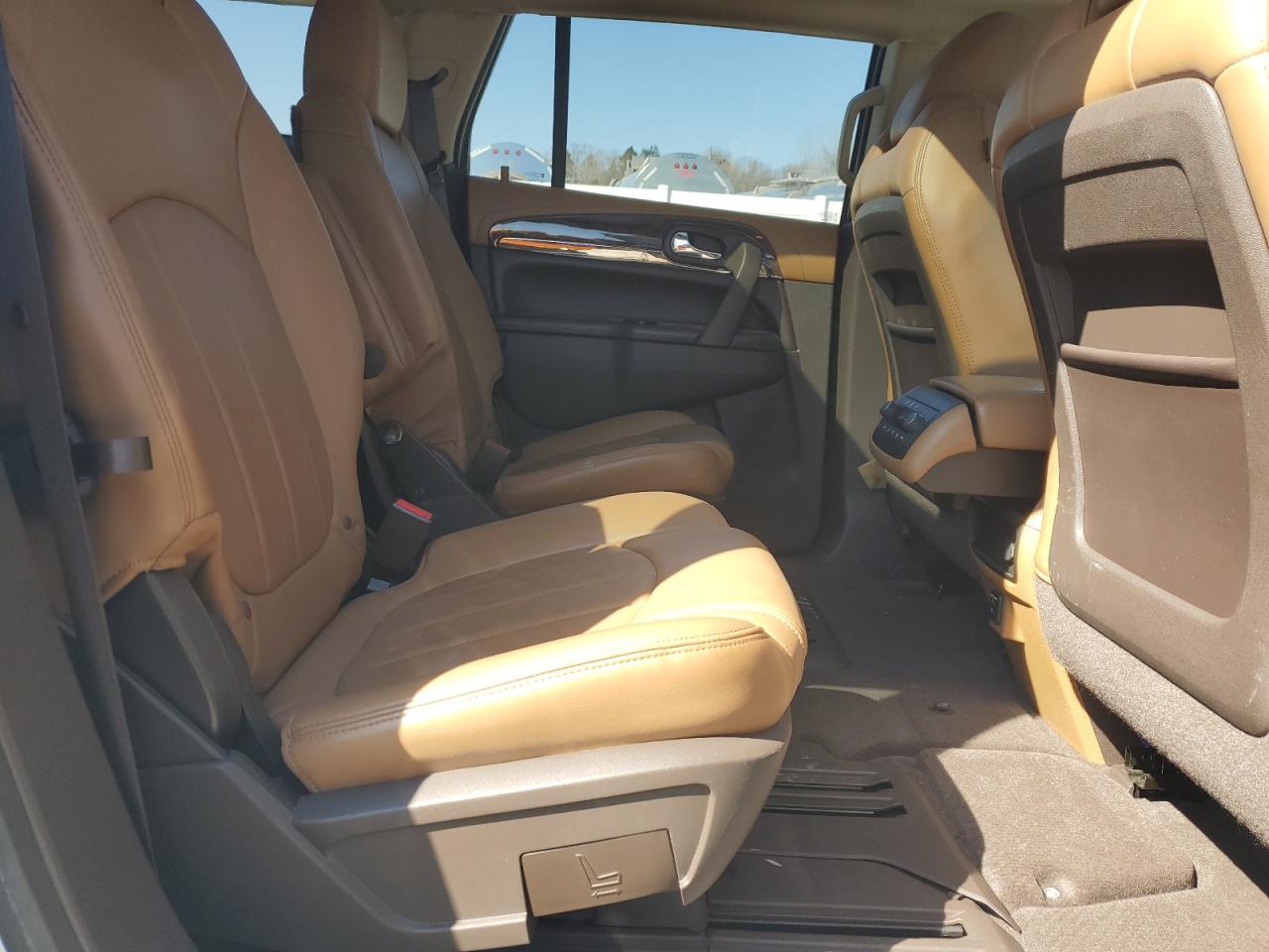 2014 Buick Enclave VIN 5GAKRCKD6EJ257117 Copart auction photo, front end / minor dent/scratches damage thumbnail 12