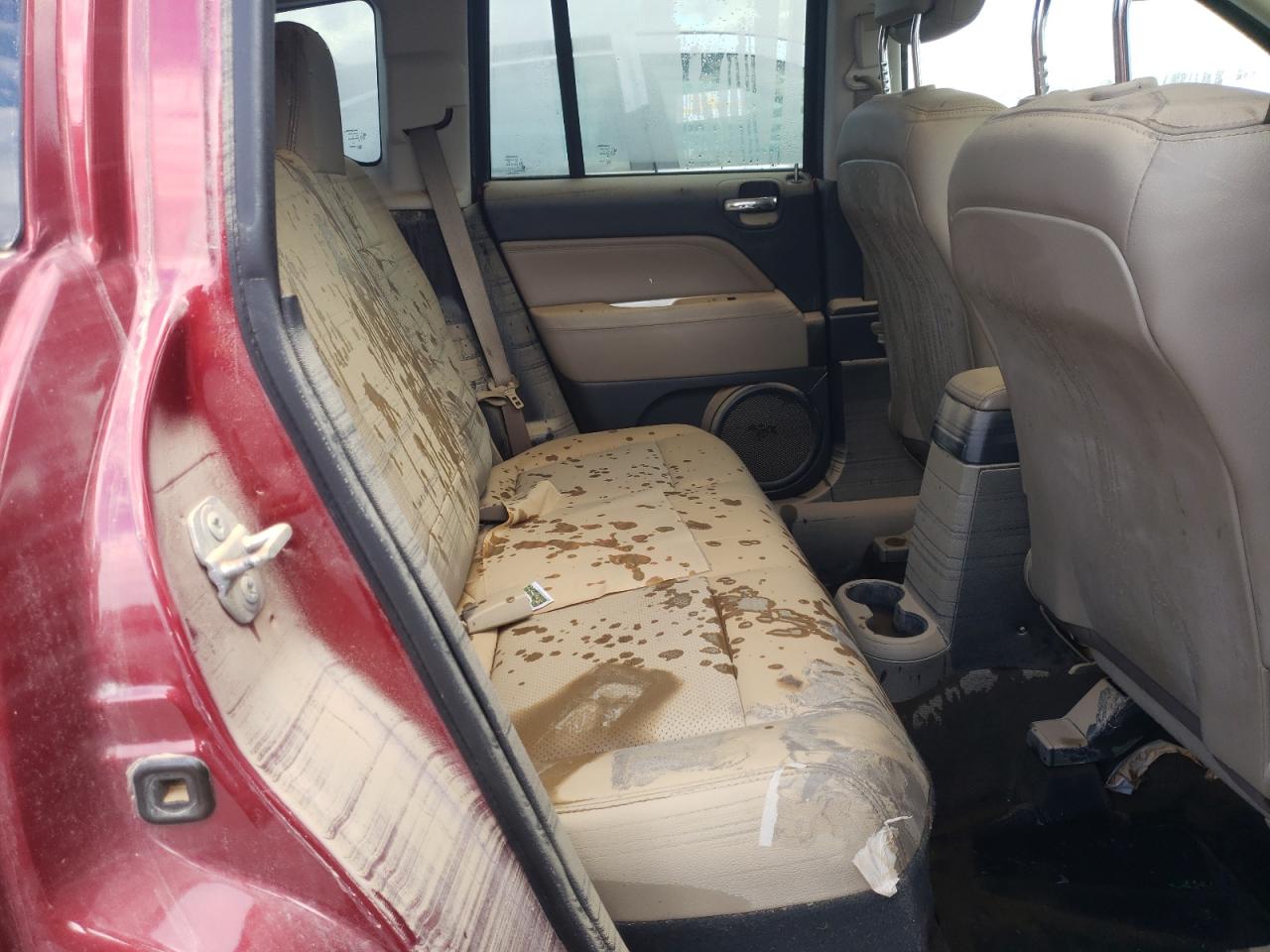 2016 Jeep Compass VIN 1C4NJDEB2GD559282 Copart auction photo, water/flood damage thumbnail 11