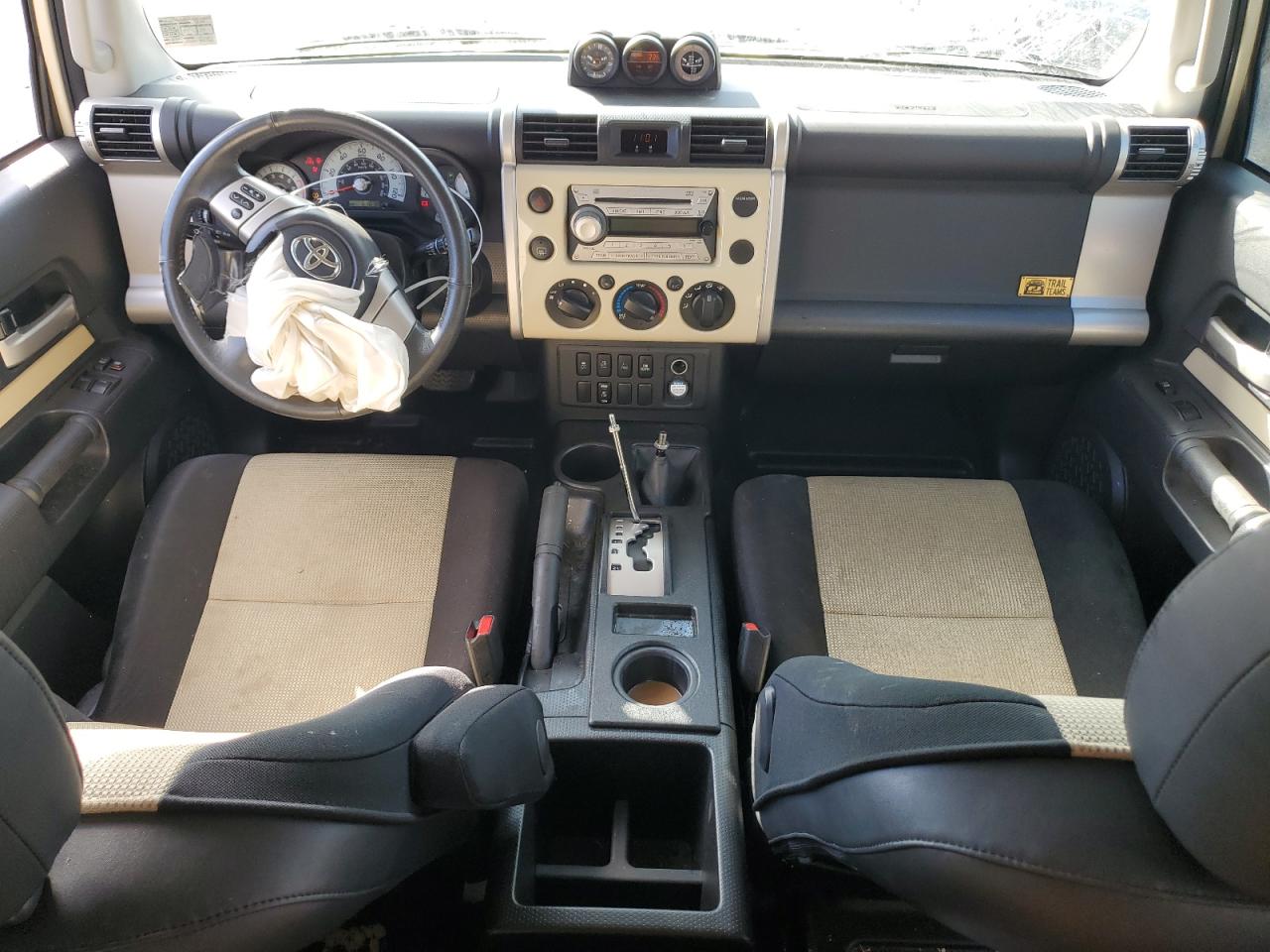 2010 Toyota FJ Cruiser VIN JTEBU4BF2AK094664 Copart auction photo, front end damage thumbnail 8