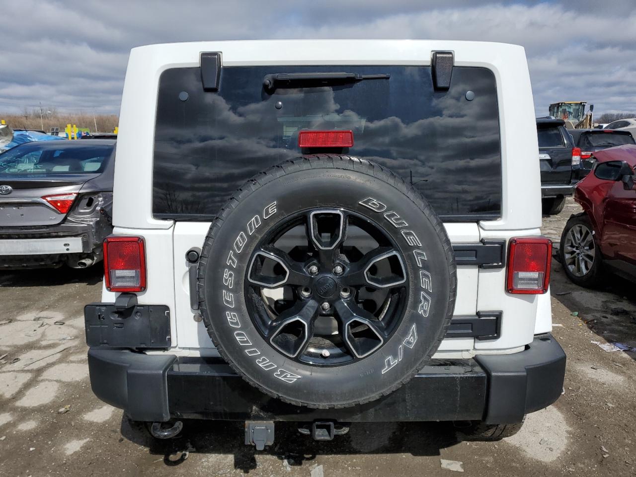 2018 Jeep Wrangler VIN 1C4BJWEG2JL834687 Copart auction photo, front end / minor dent/scratches damage thumbnail 6