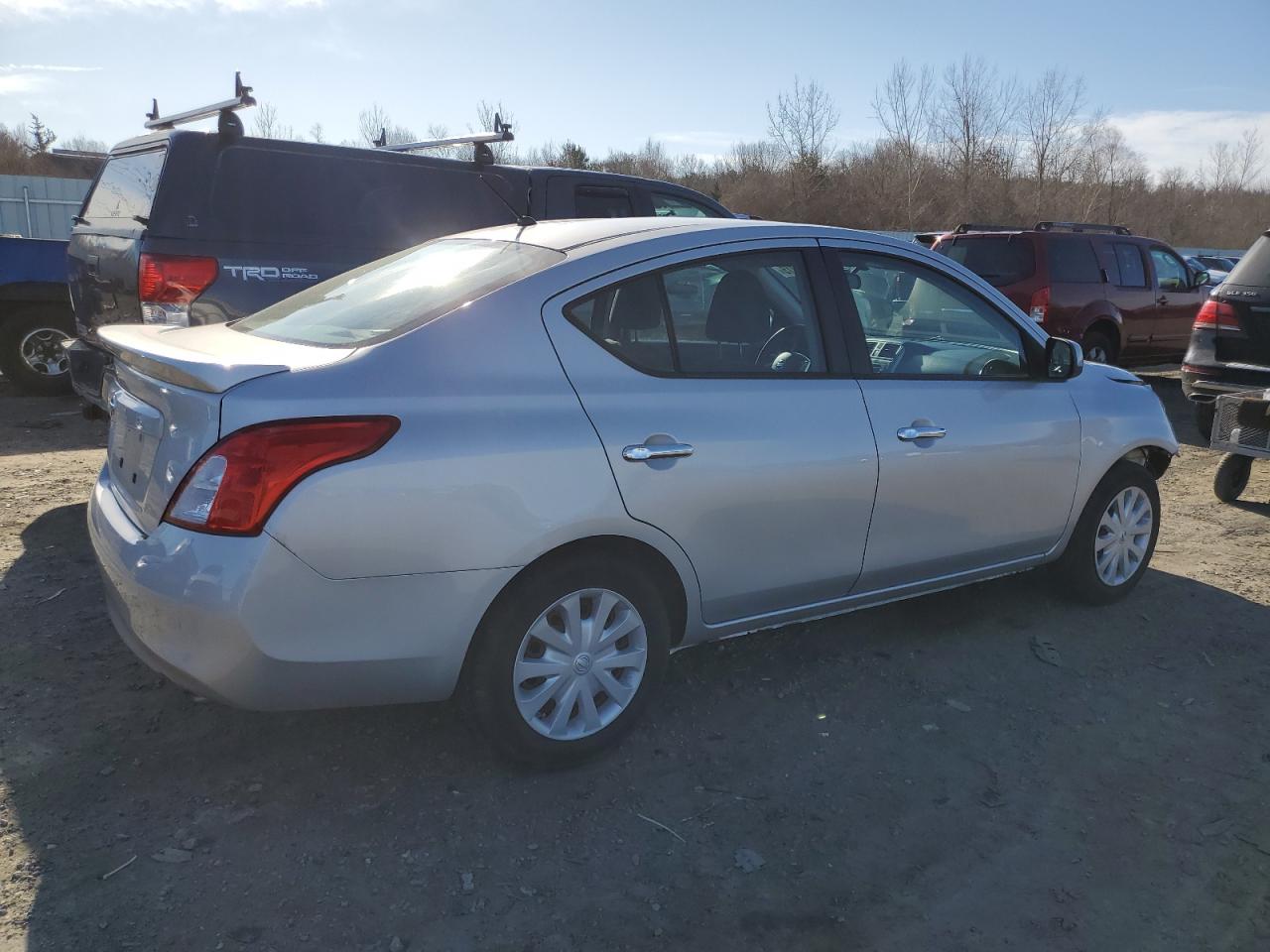 2013 Nissan Versa VIN 3N1CN7AP2DL853112 Copart auction photo, front end / minor dent/scratches damage thumbnail 3