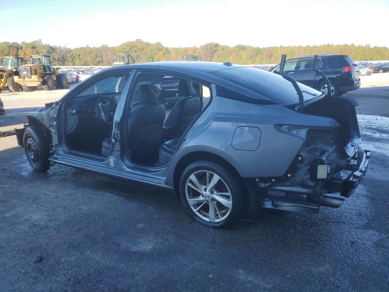 2020 Nissan Altima VIN 1N4BL4CV2LC265493 Copart auction photo, stripped damage thumbnail 2