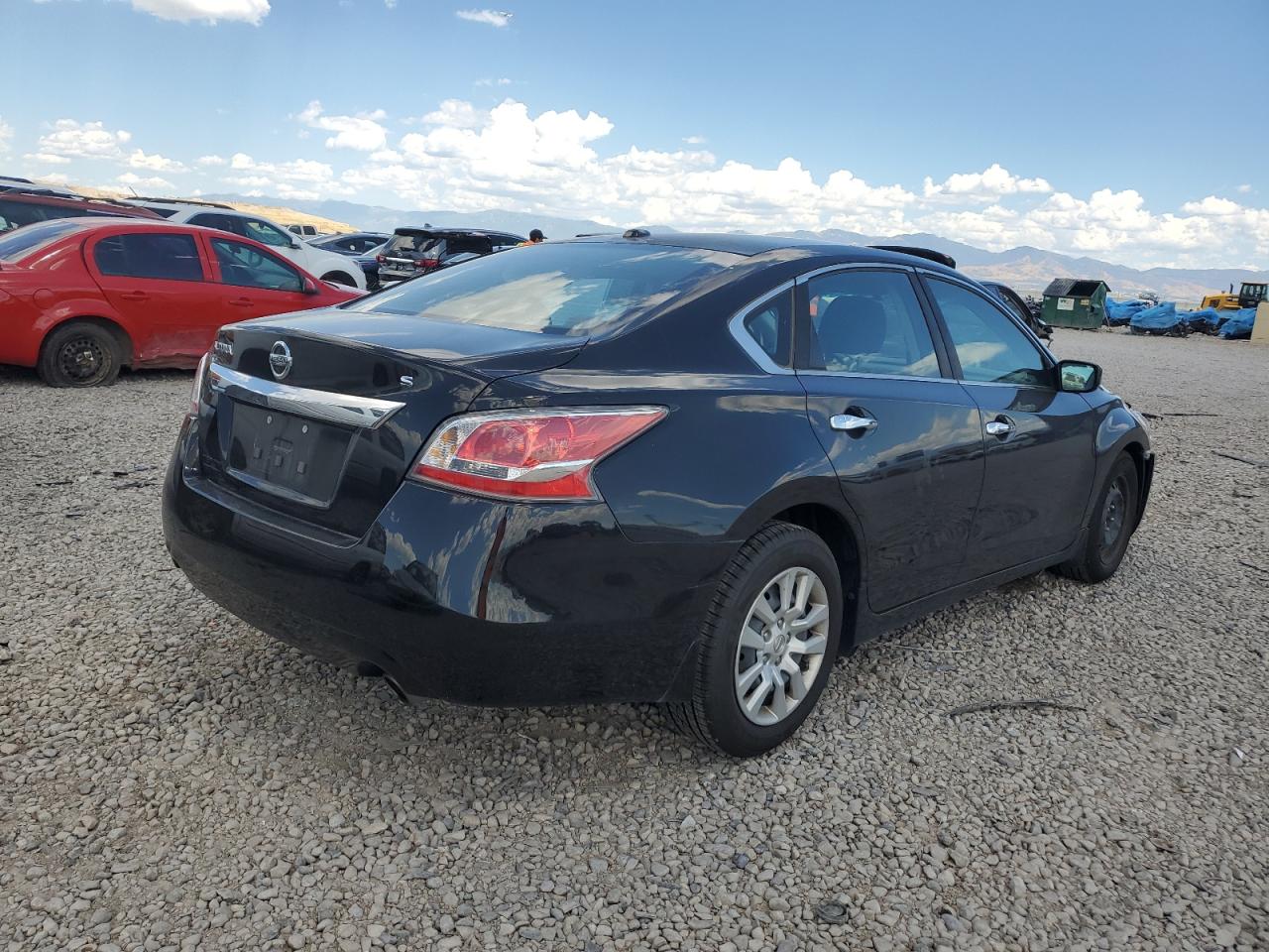 2015 Nissan Altima VIN 1N4AL3AP3FC266845 Copart auction photo, front end damage thumbnail 3