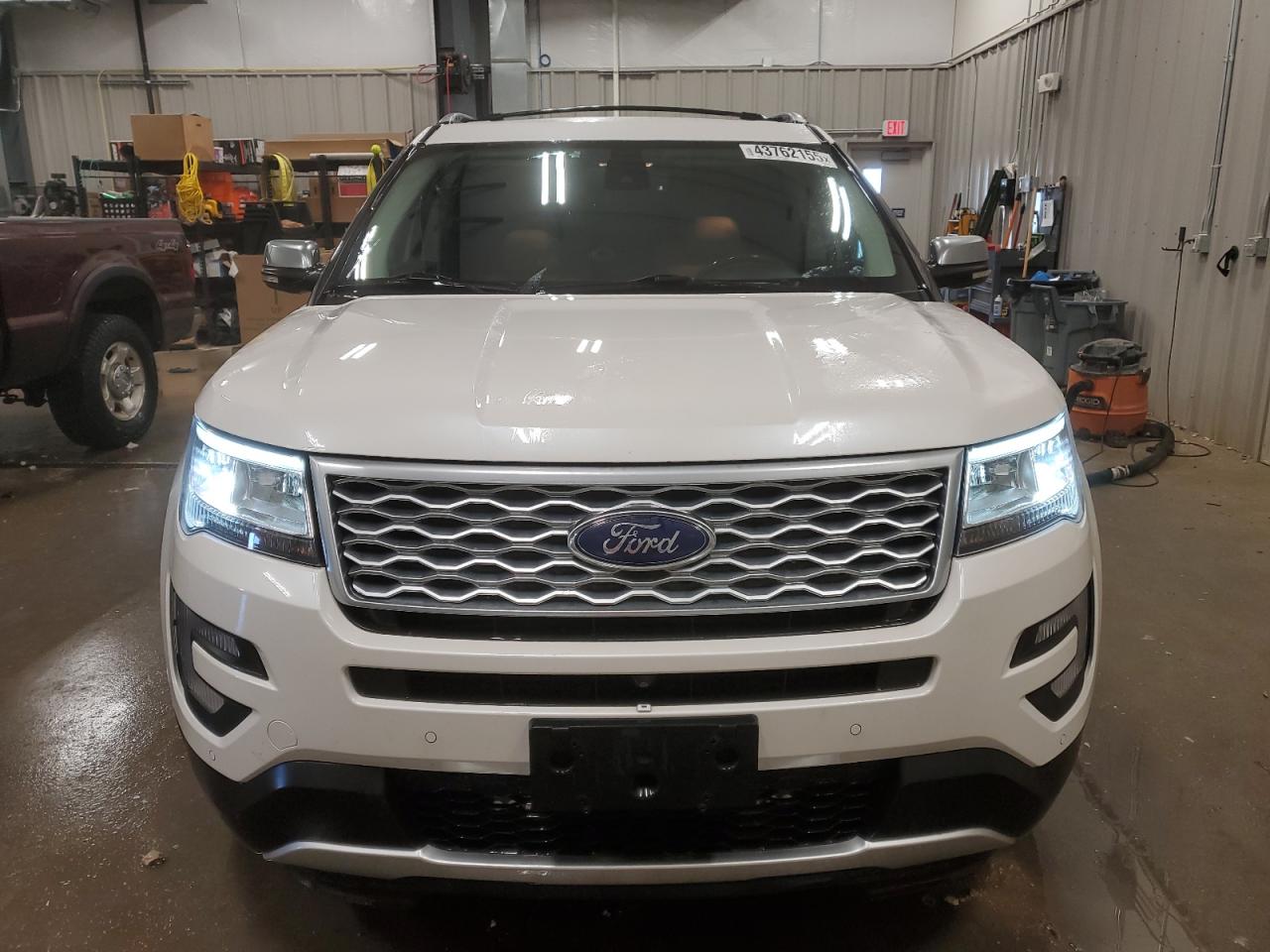 2017 Ford Explorer VIN 1FM5K8HT3HGC54264 Copart auction photo, rear end damage thumbnail 5
