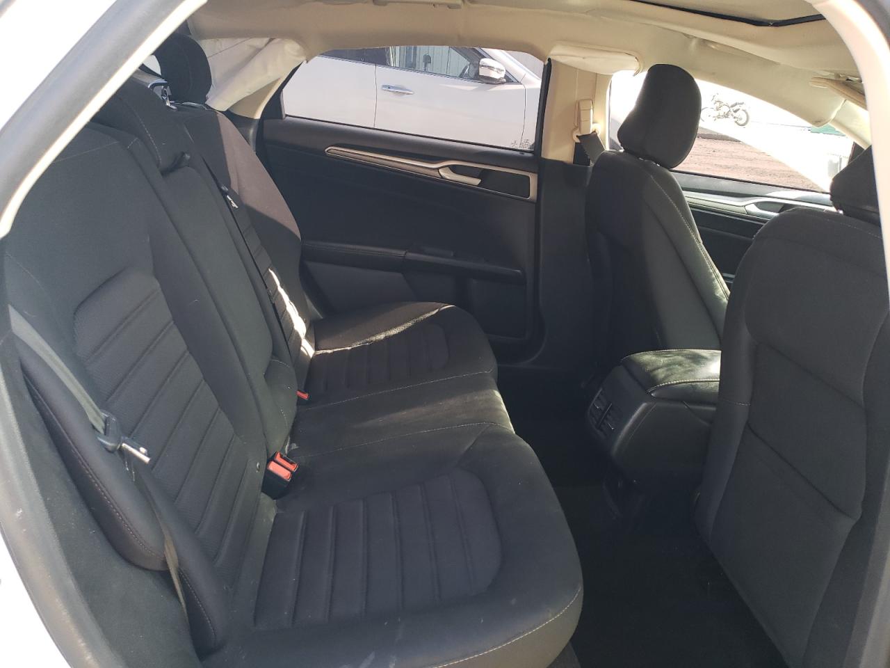 2020 Ford Fusion VIN 3FA6P0HD6LR261169 Copart auction photo, side / top/roof damage thumbnail 10