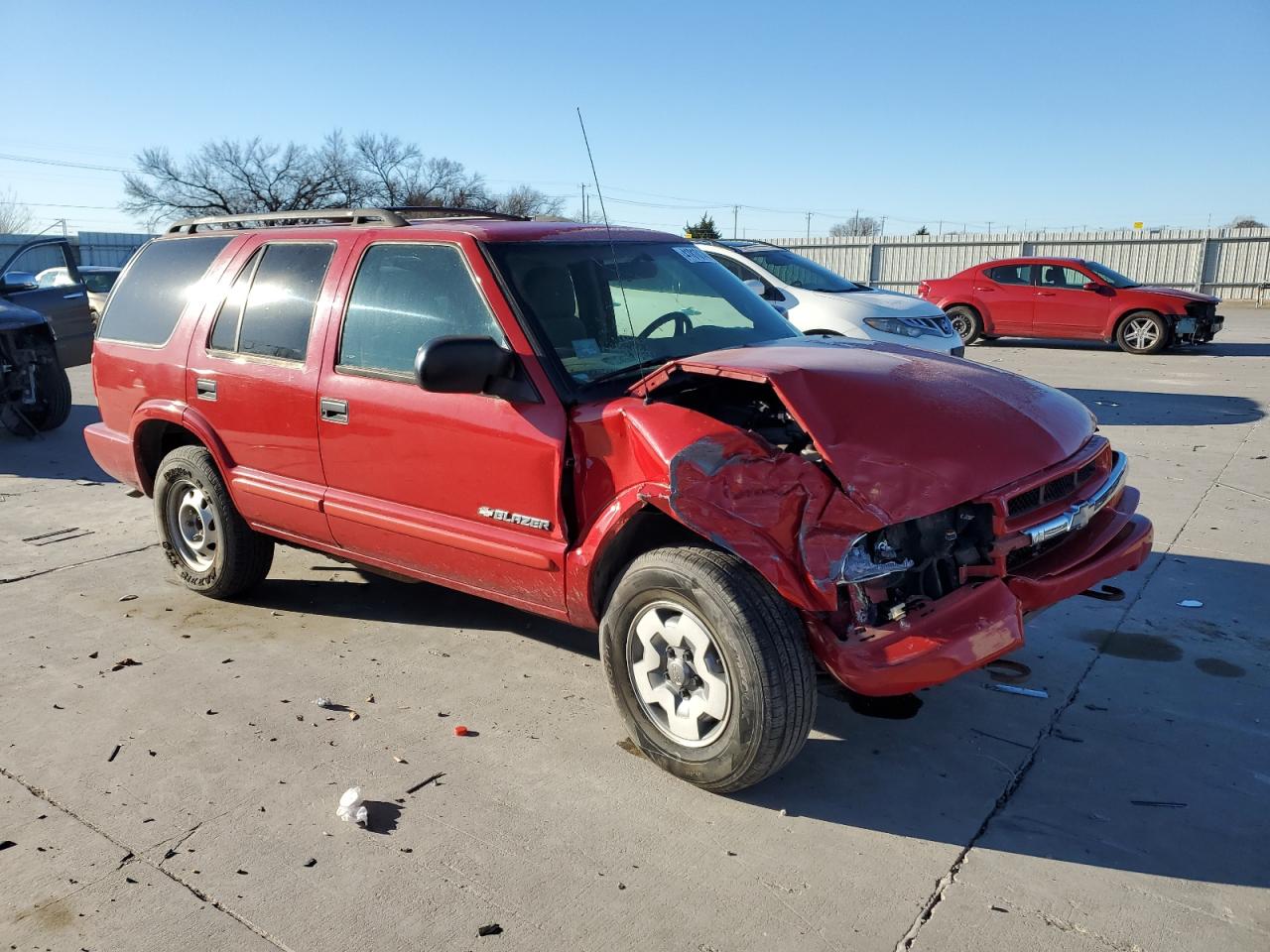 2004 Chevrolet Blazer VIN 1GNDT13X34K133196 Copart auction photo, front end damage thumbnail 4
